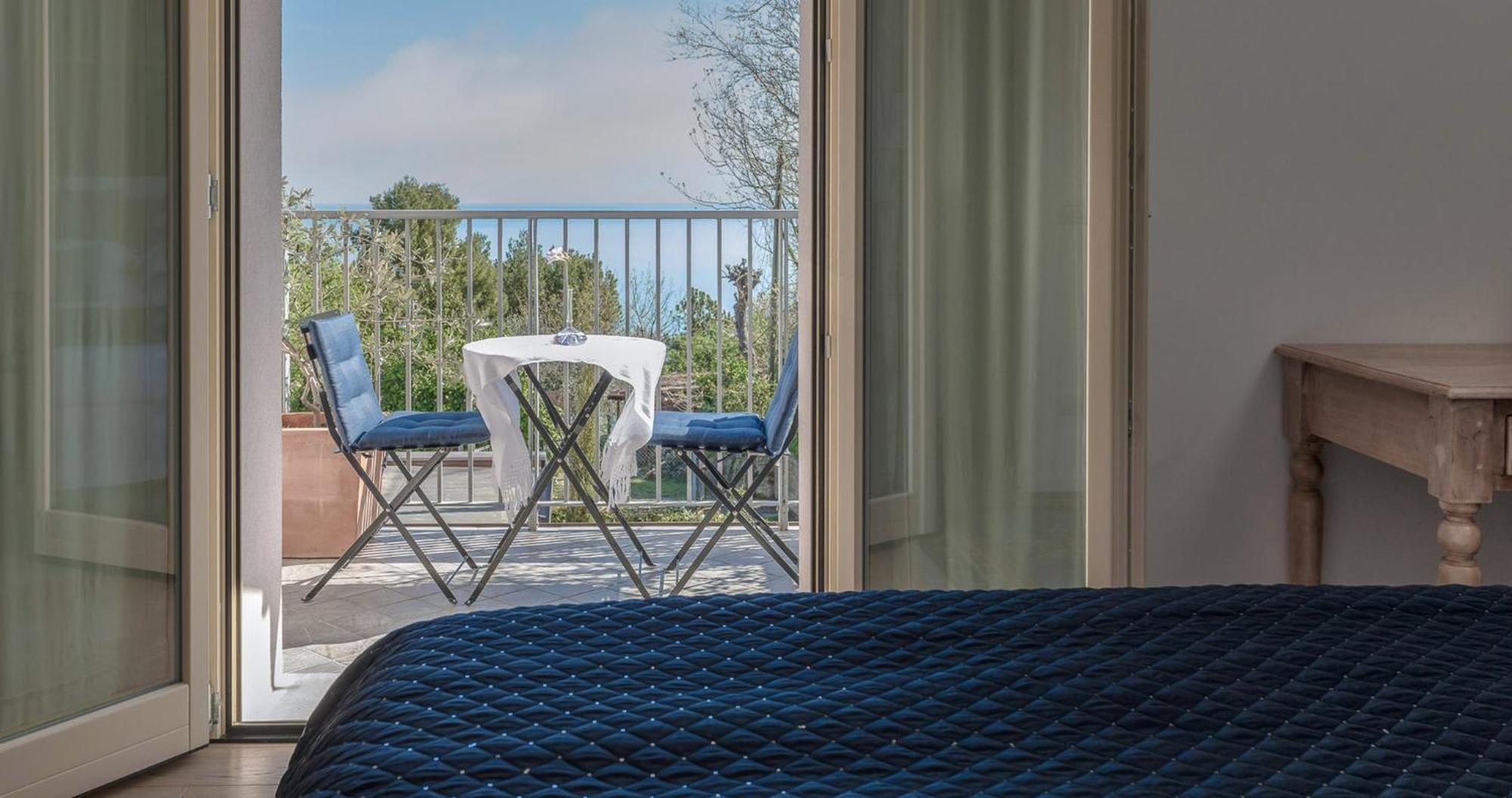 Fiorenzuola di Focara Fiorenzuola Bed & Breakfast الغرفة الصورة